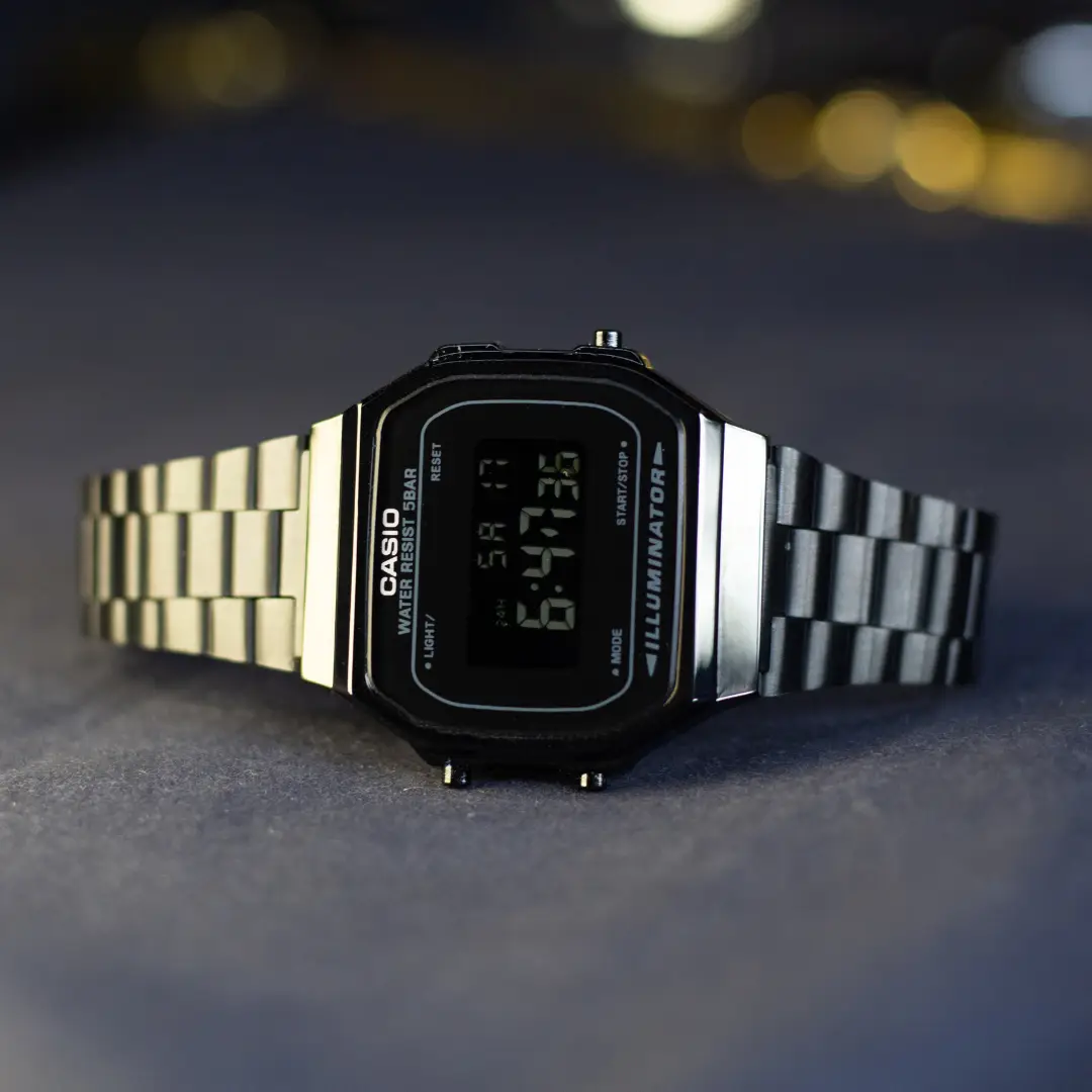Casio A168WEM Retro Men's Watch – Elevate Your Style with Timeless Functionality - Image 2